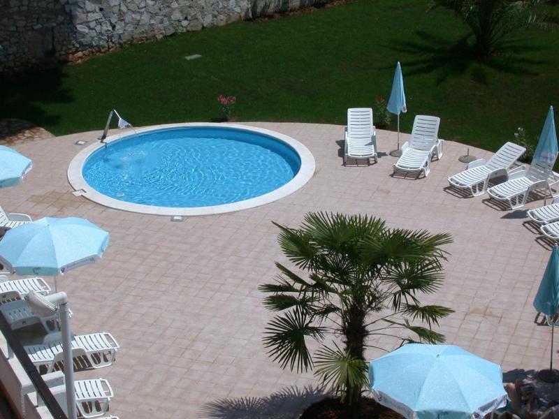 Hotel Amfora Rabac Exterior photo